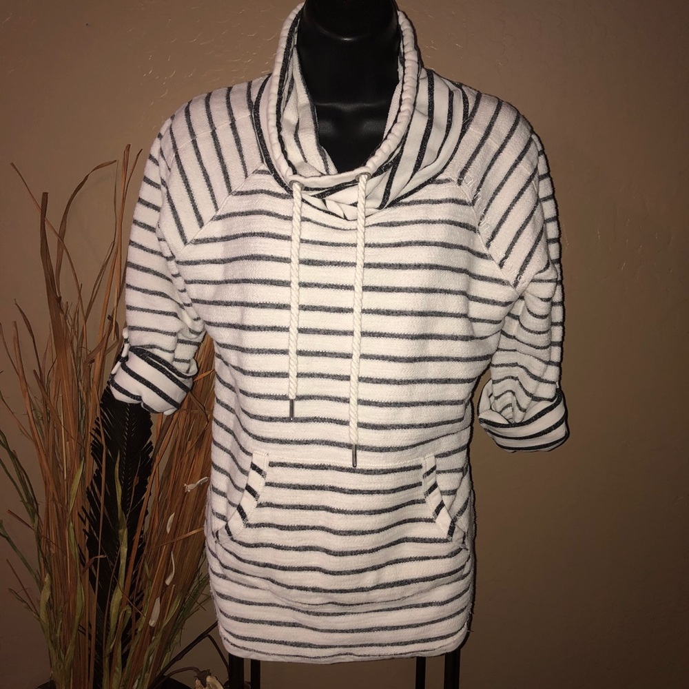 Calvin Klein Performance Sweatshirt Cowl Neck